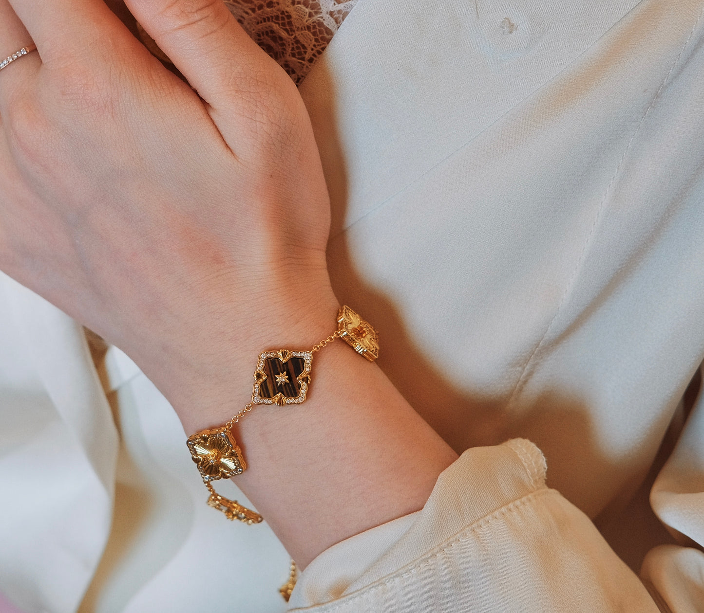 18K Tiger Eye Stone Bracelet