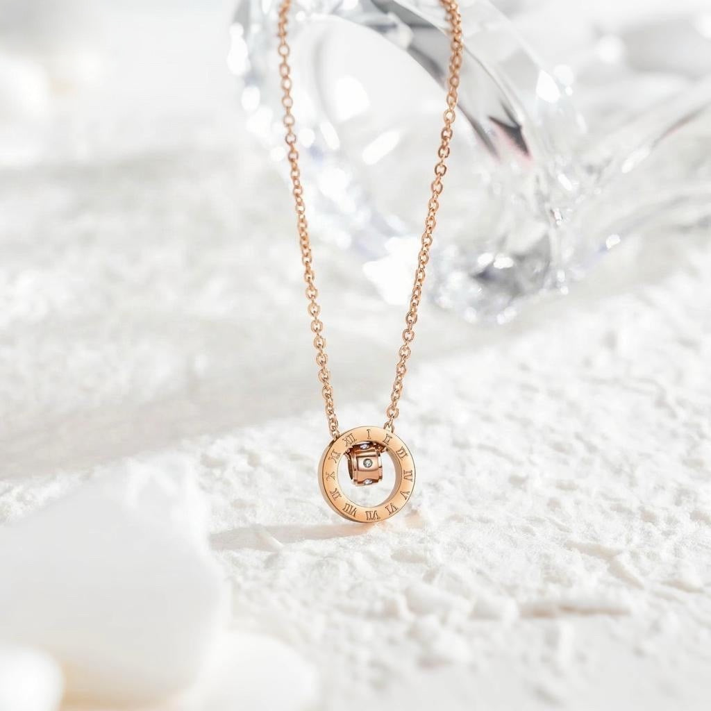 RomaDuo Pendant Necklace